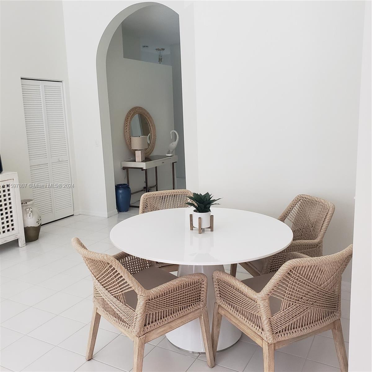 MARINER VILLAGE - Residential Lease