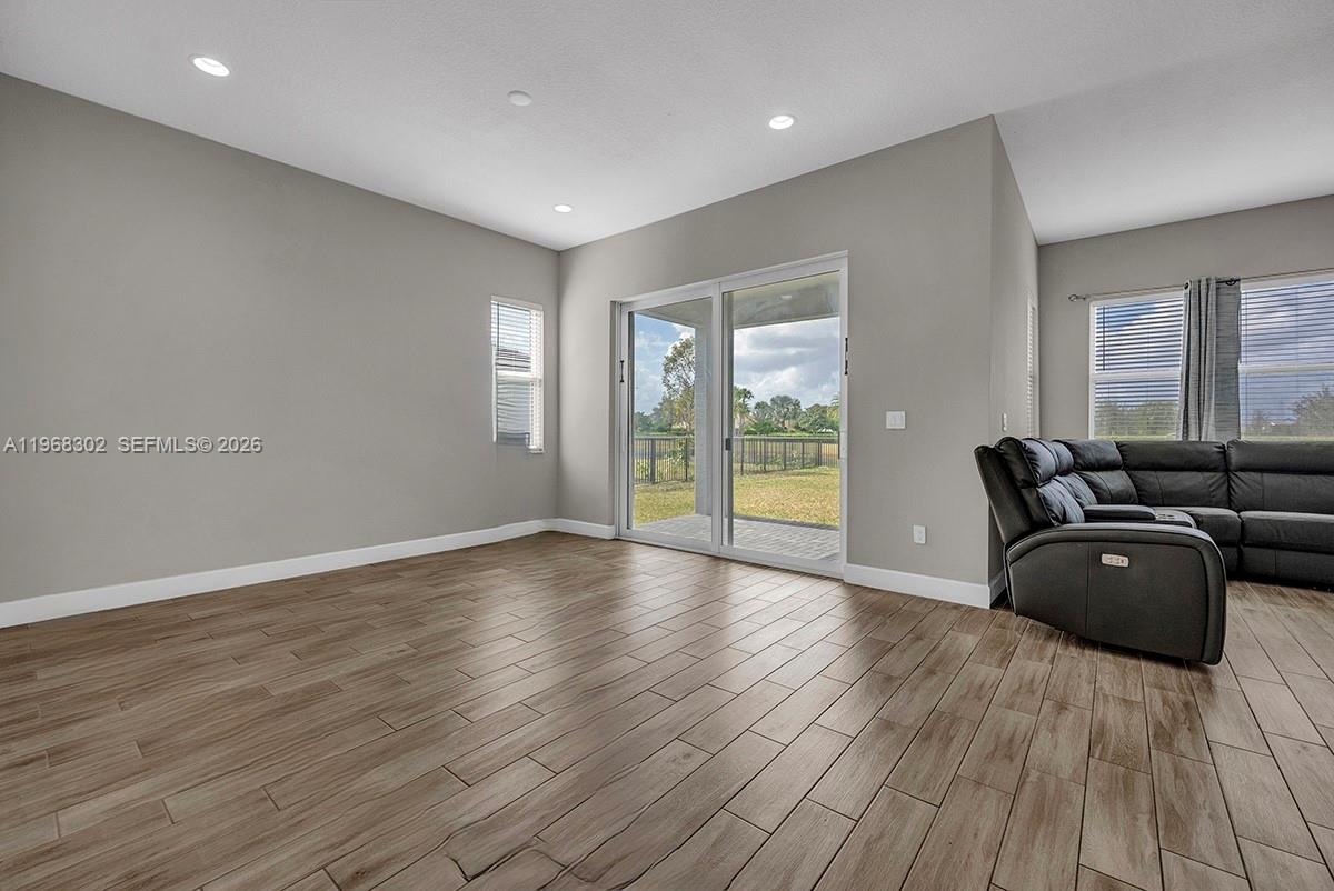 GROVES OF WESTLAKE - Residential