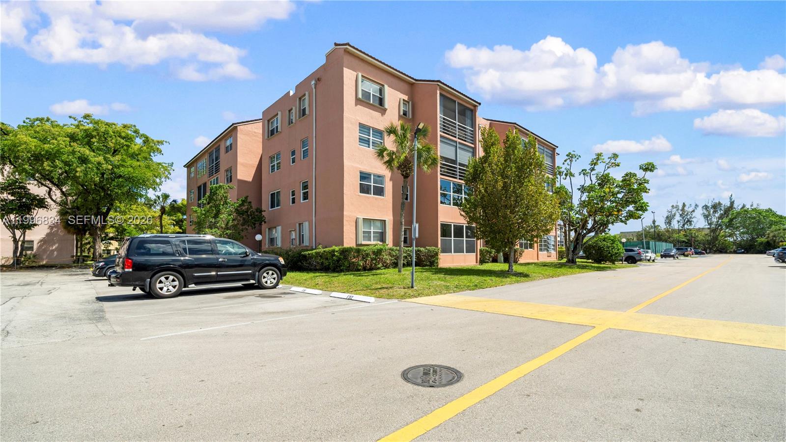 SOMERSET NO SIX CONDO - Residential
