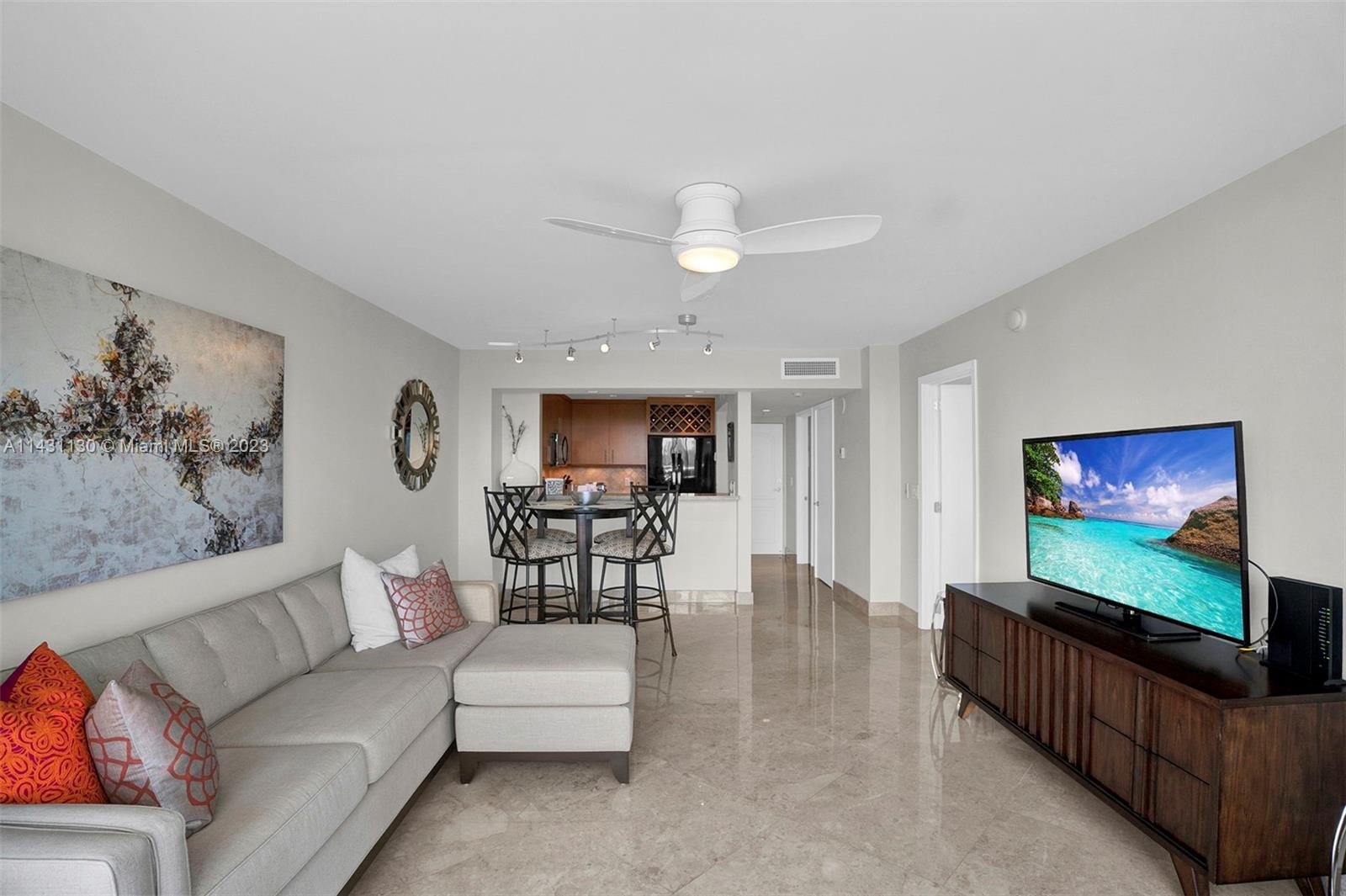 AVENTURA ELDORADO CONDO - Residential
