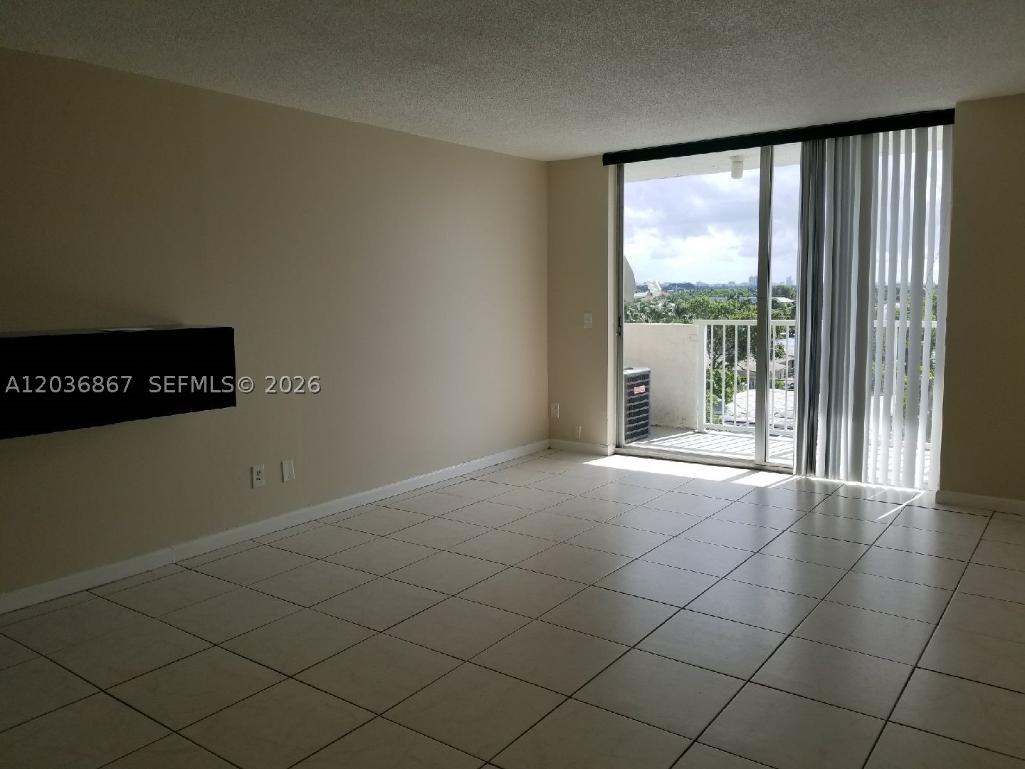 KEYSTONE TOWERS CONDO - Residential