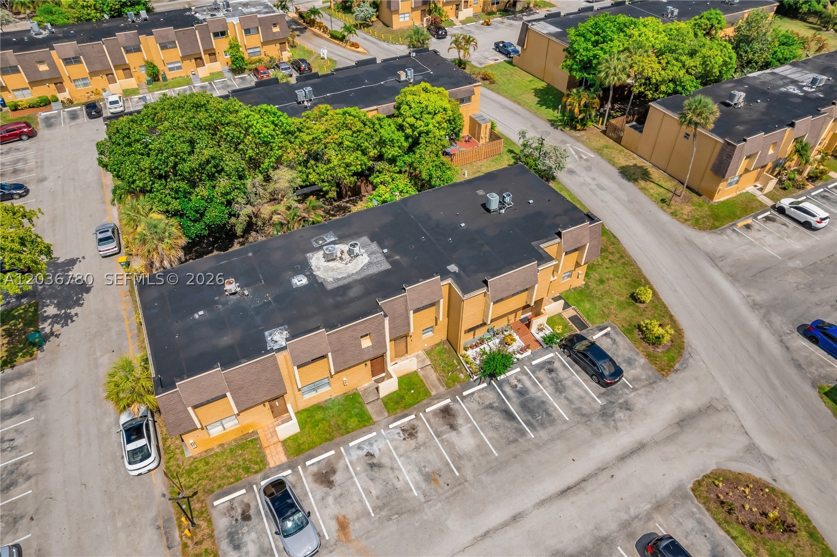 BLUEBERRY HILL IV CONDO - Residential
