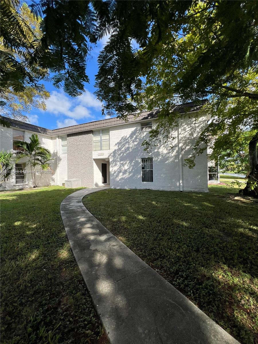 KENDALL ACRES CONDO BLDG - Residential Lease