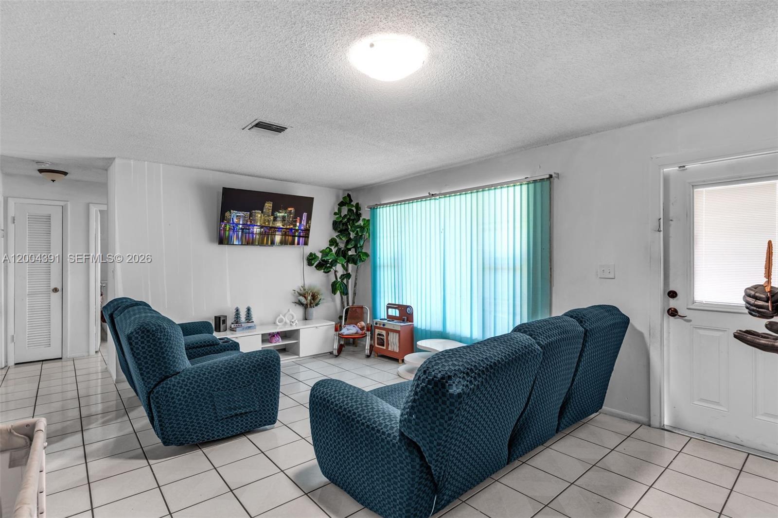 FLAIR SUB NO NINE - Residential