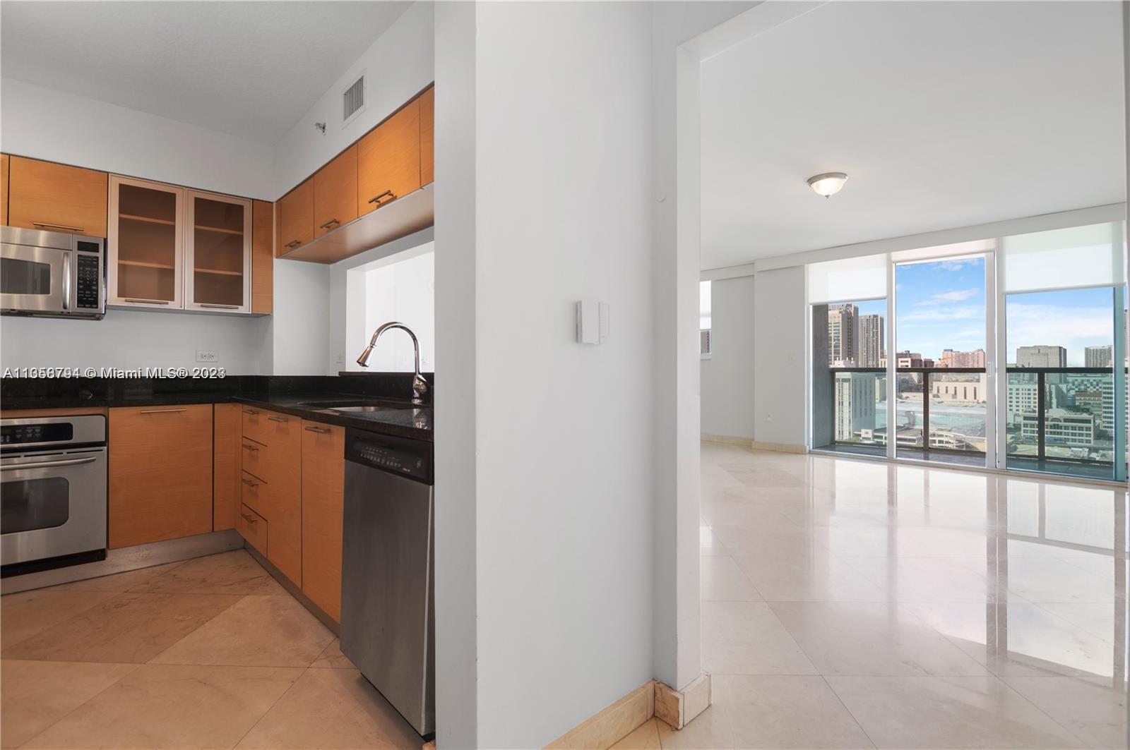 BRICKELL ON THE RIVER N T - Residential Lease