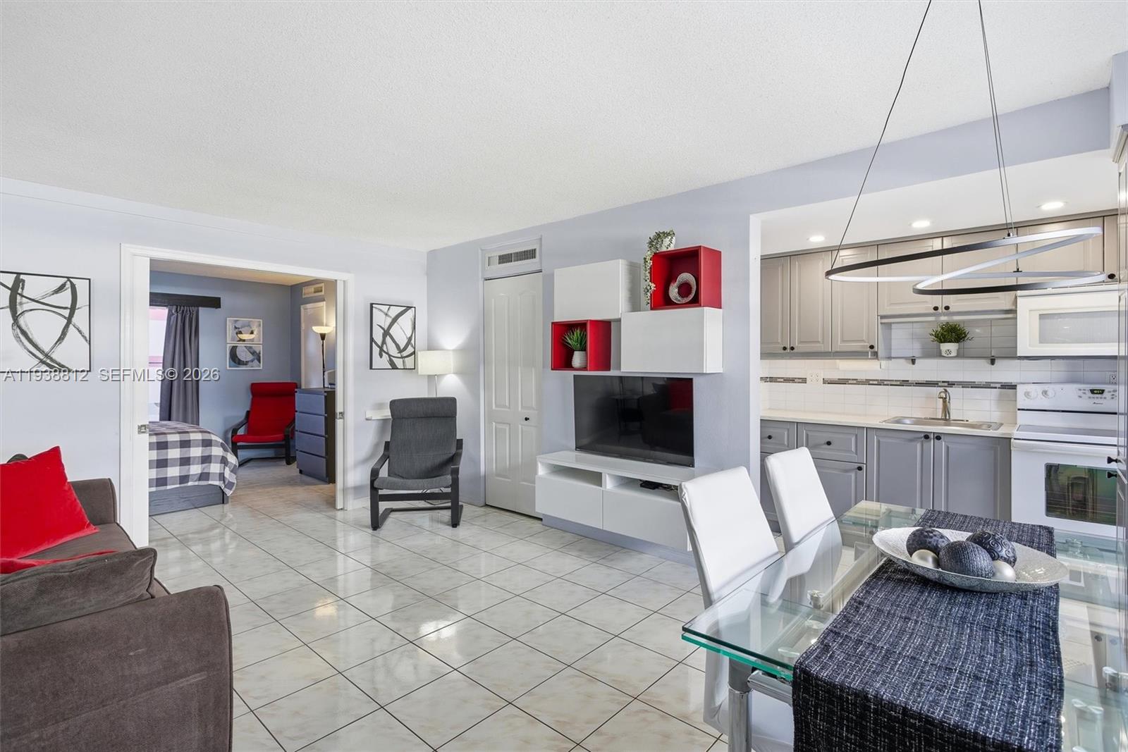 AMBASSADOR SOUTH CO-OP - Residential