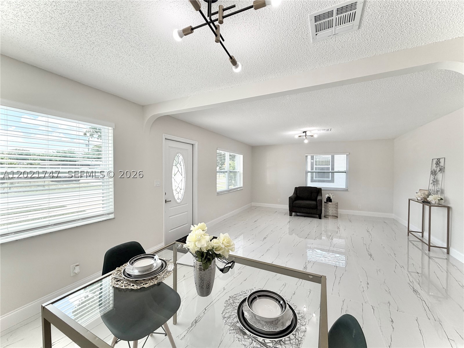 SANDERS PARK - Residential