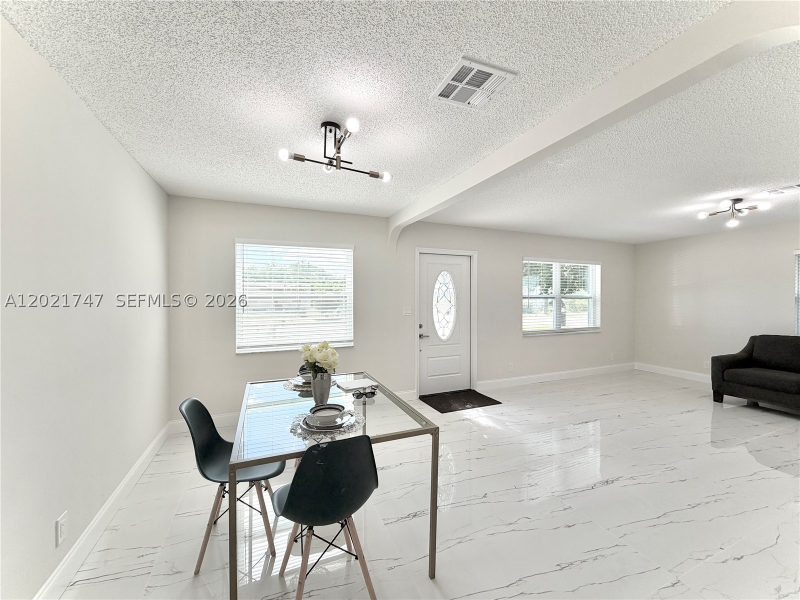 SANDERS PARK - Residential