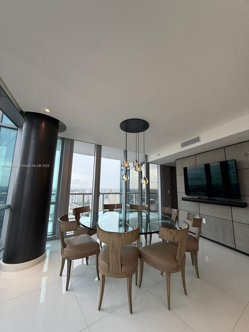 JADE OCEAN CONDO - Residential