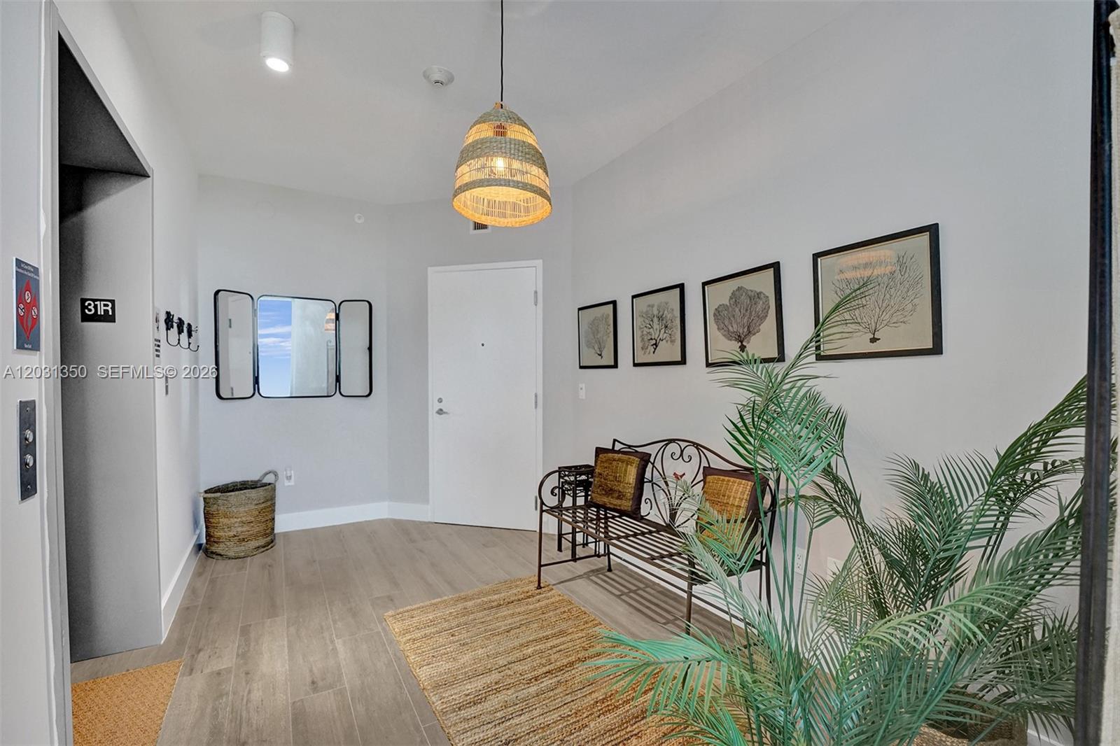 THE HARBOUR NORTH CONDO - Residential Lease