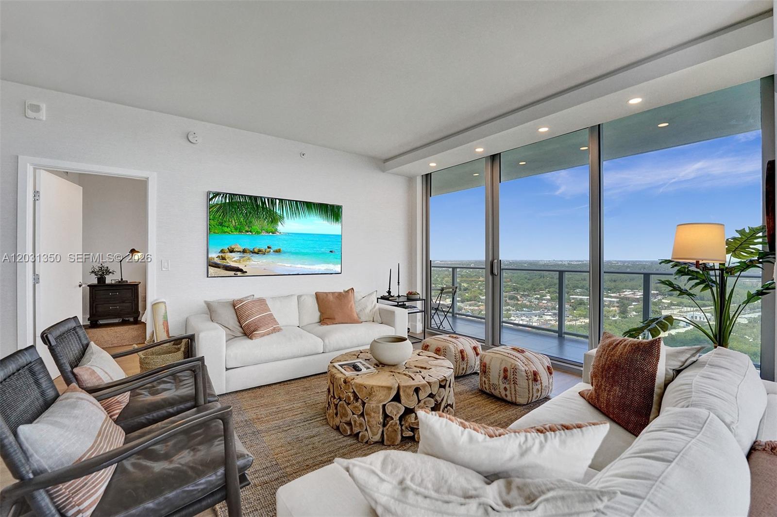 THE HARBOUR NORTH CONDO - Residential Lease