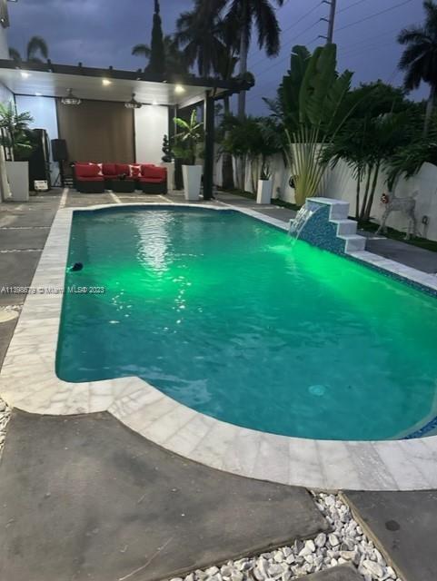 PRINCETONIAN ESTATES - Residential