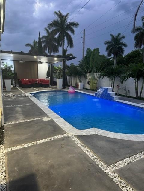 PRINCETONIAN ESTATES - Residential