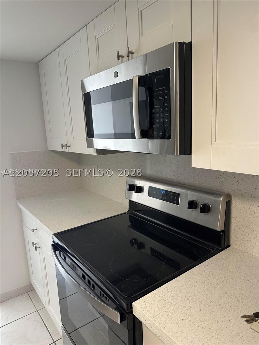 BERKSHIRE HOUSE CONDO - Residential Lease