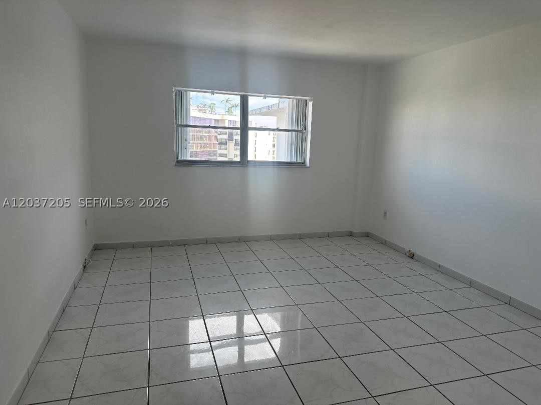 BERKSHIRE HOUSE CONDO - Residential Lease