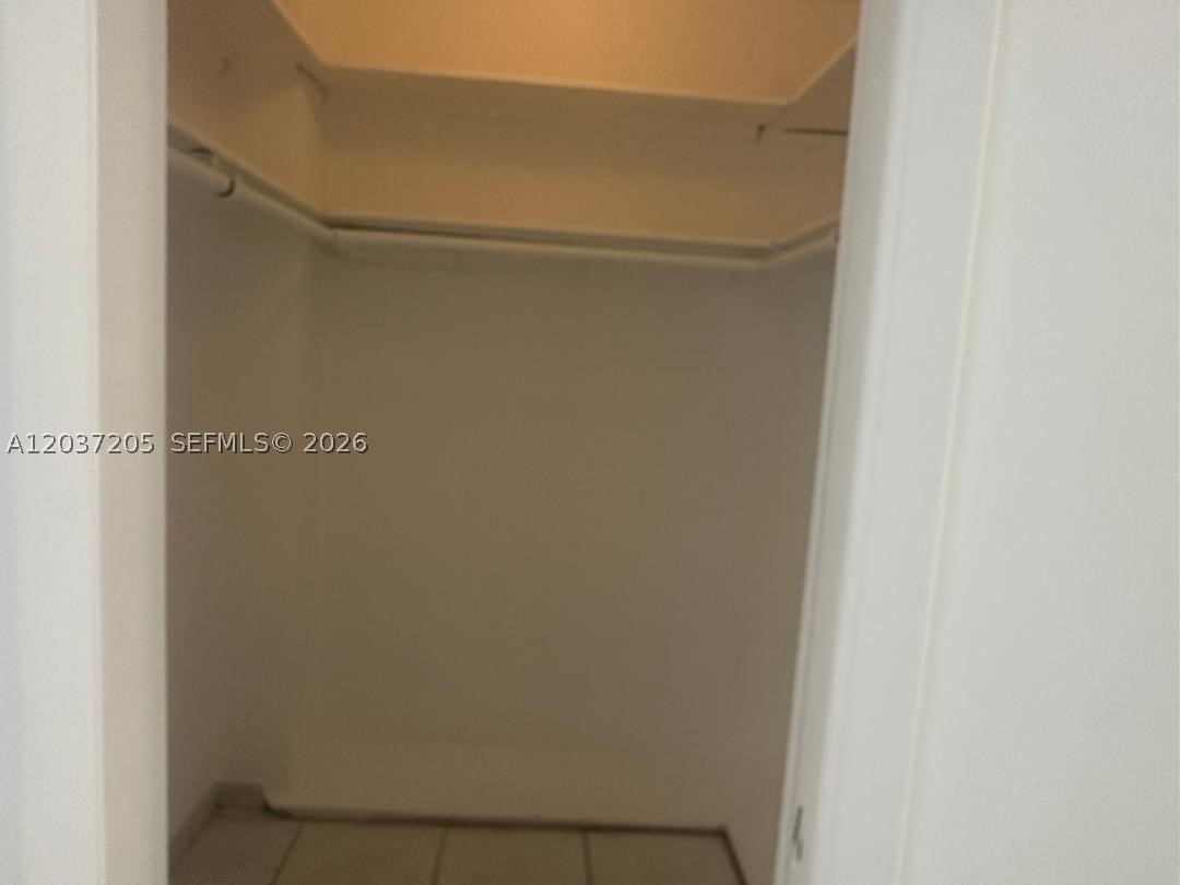BERKSHIRE HOUSE CONDO - Residential Lease