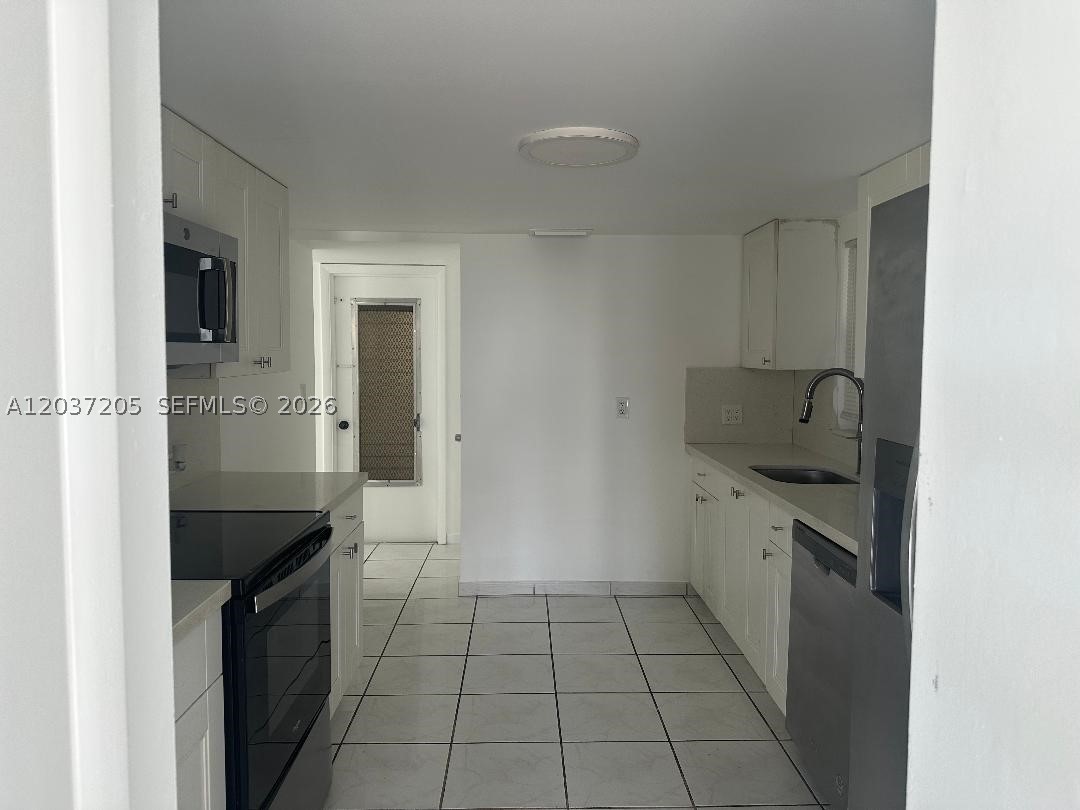 BERKSHIRE HOUSE CONDO - Residential Lease