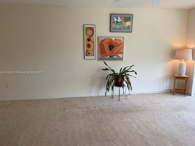 SANDS POINT CONDOMINIUM I - Residential Lease