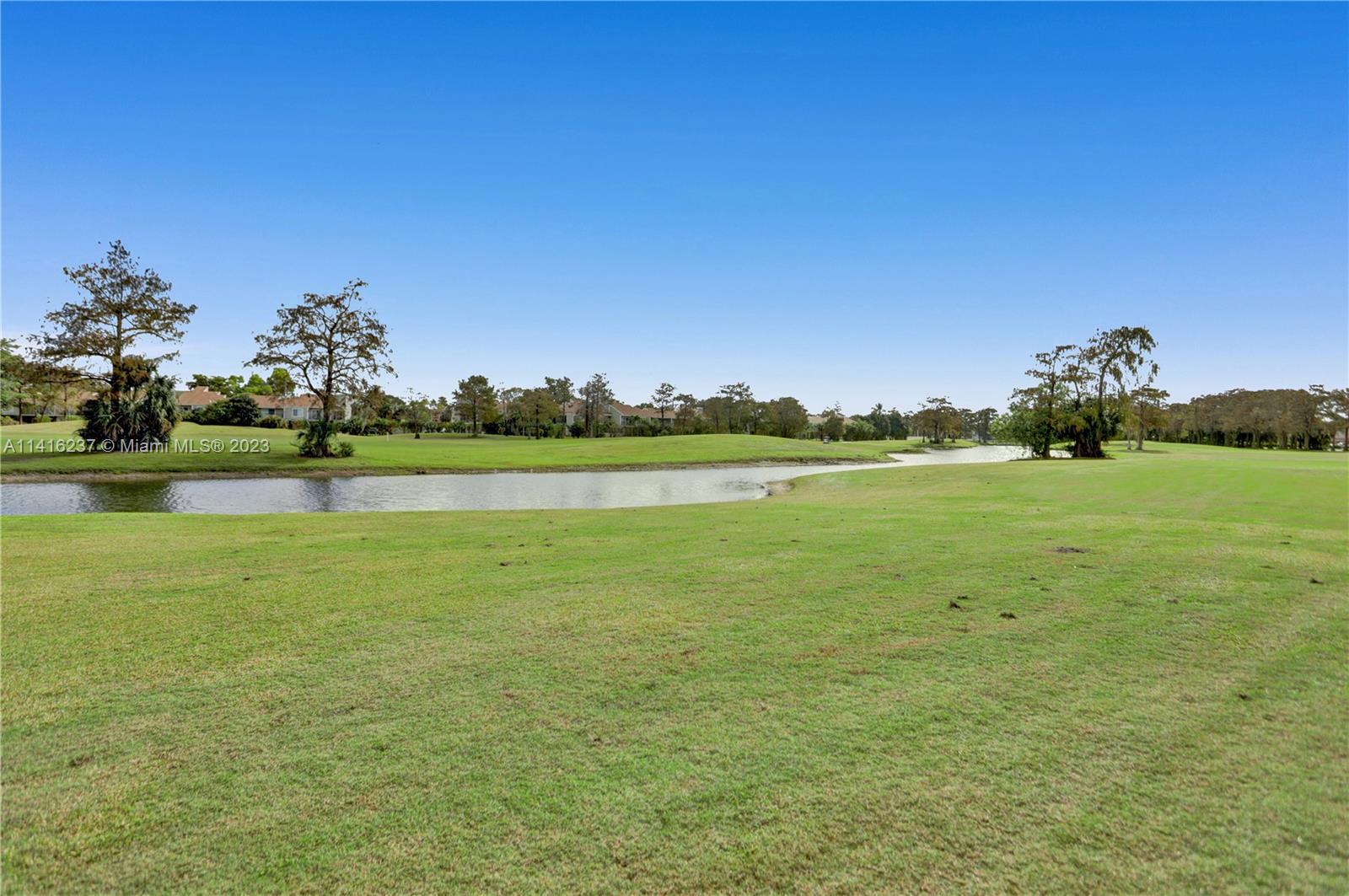 SANDS POINT CONDOMINIUM I - Residential Lease