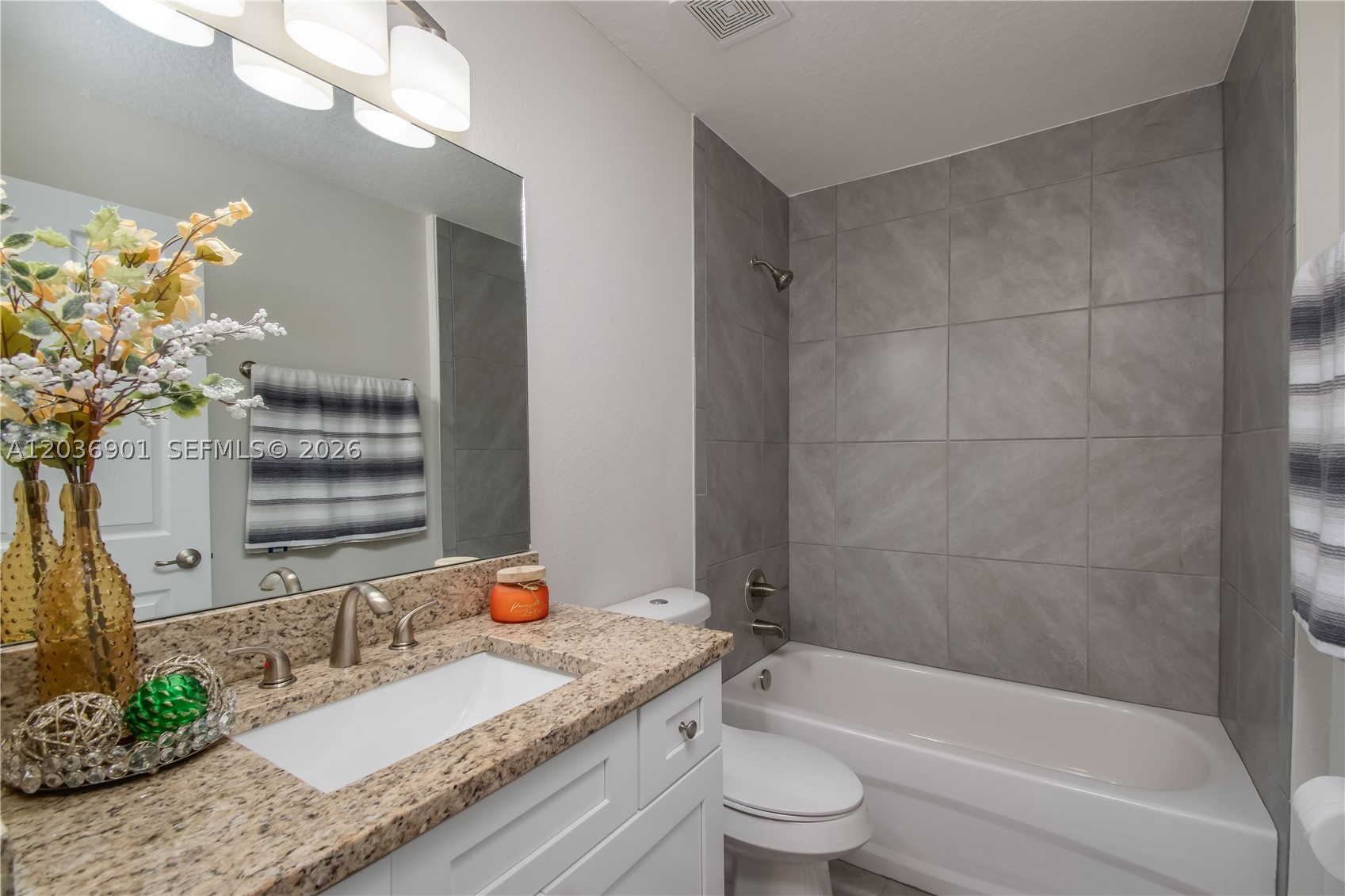 MARION OAKS - Residential