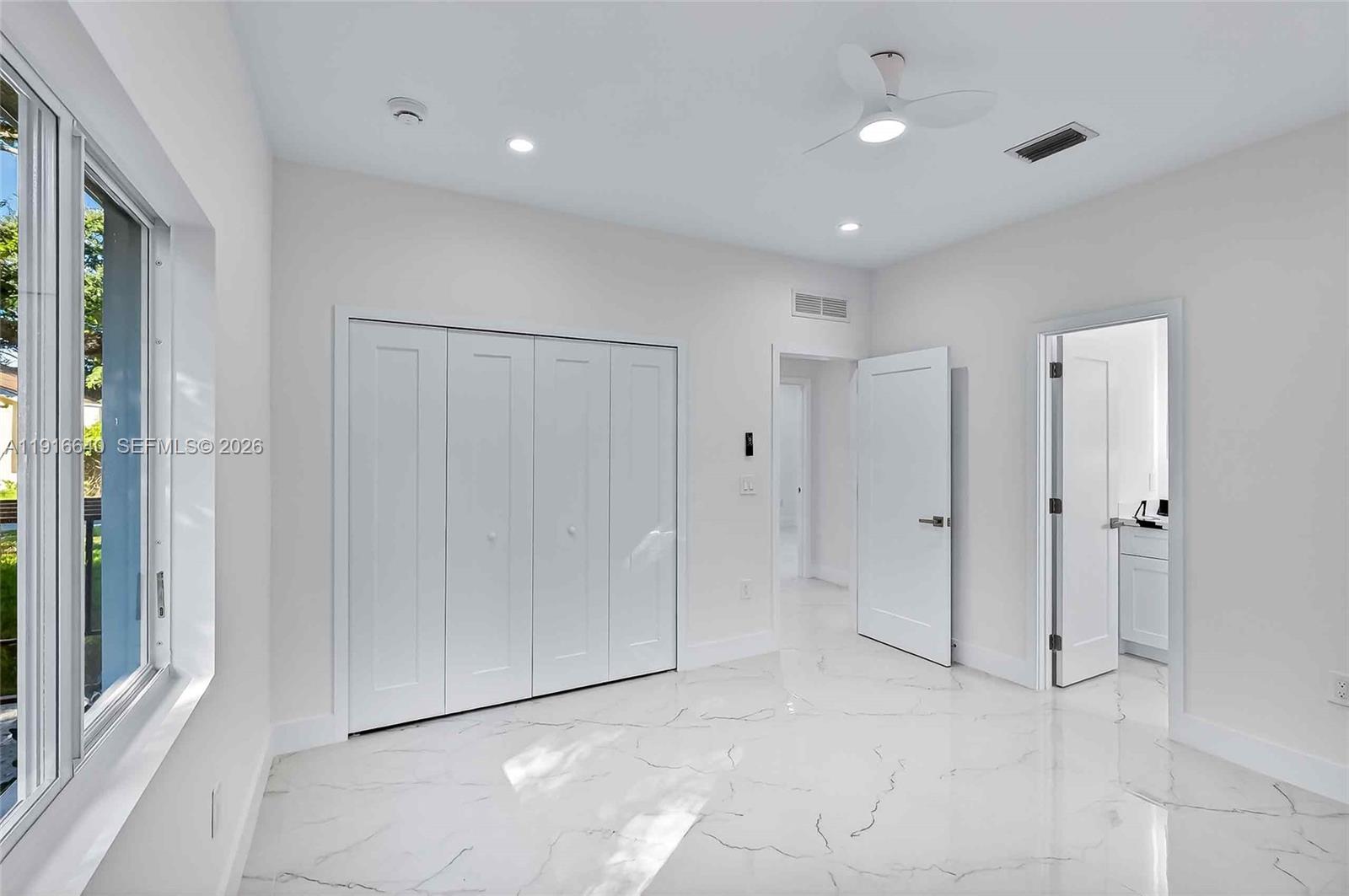 N MIAMI ESTATES - Residential