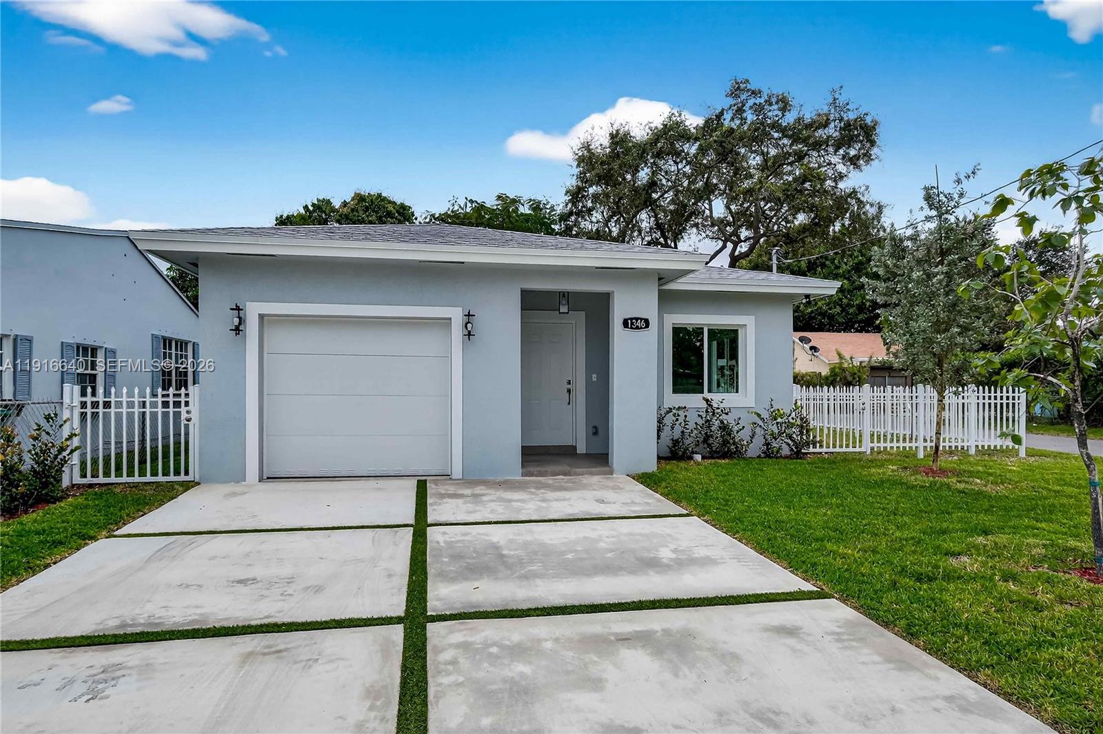 N MIAMI ESTATES - Residential