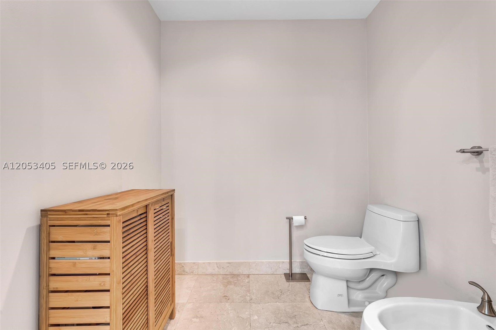 HEMINGWAY LANDINGS CONDO - Residential