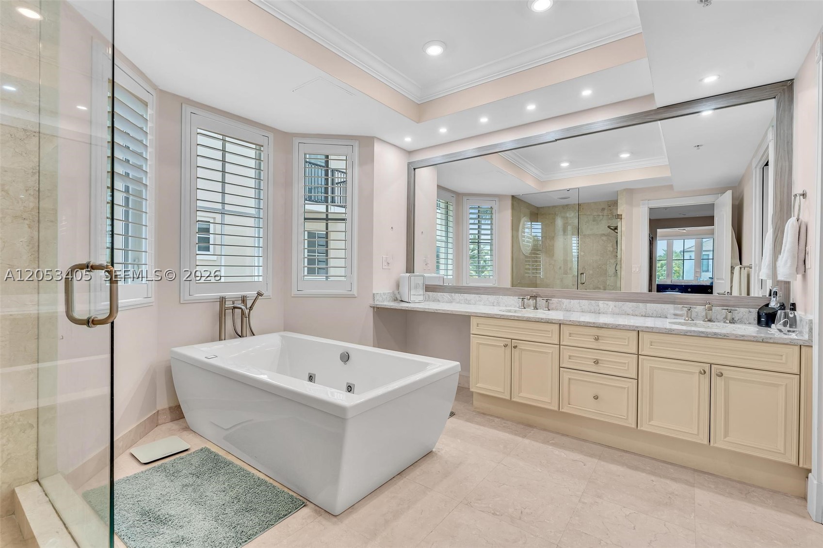 HEMINGWAY LANDINGS CONDO - Residential