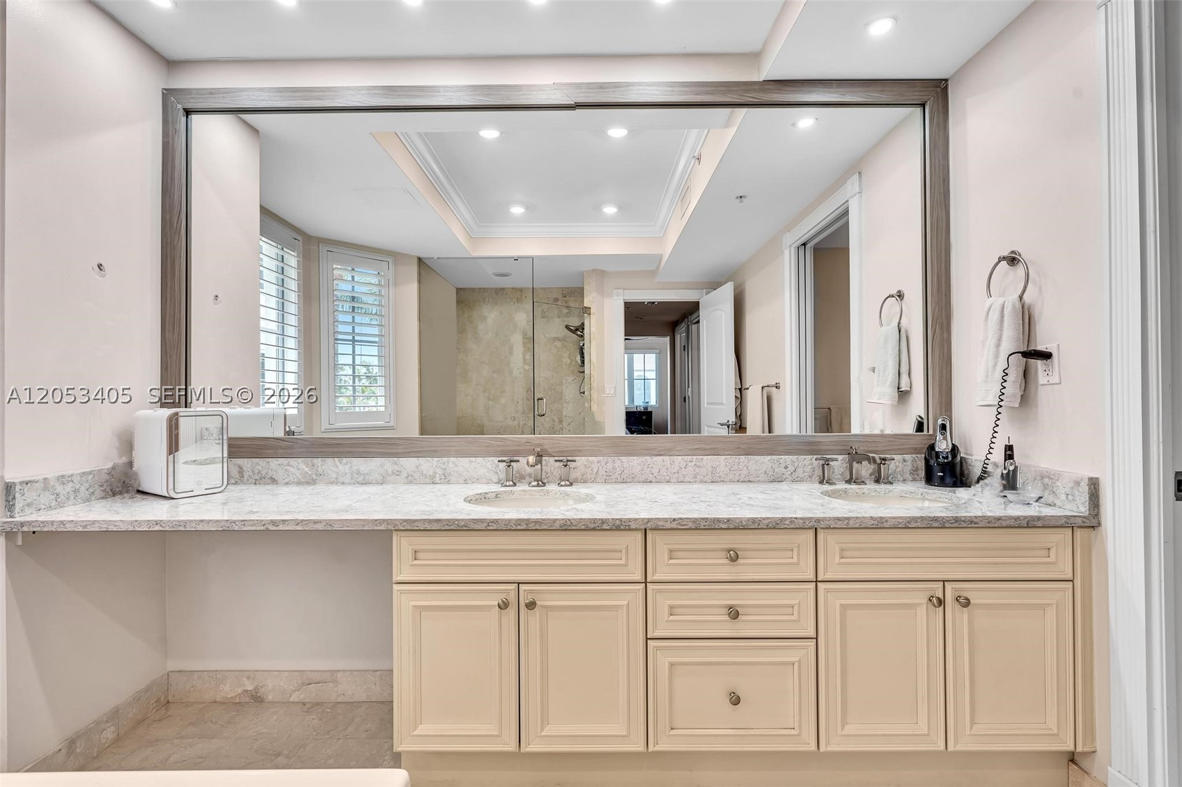 HEMINGWAY LANDINGS CONDO - Residential