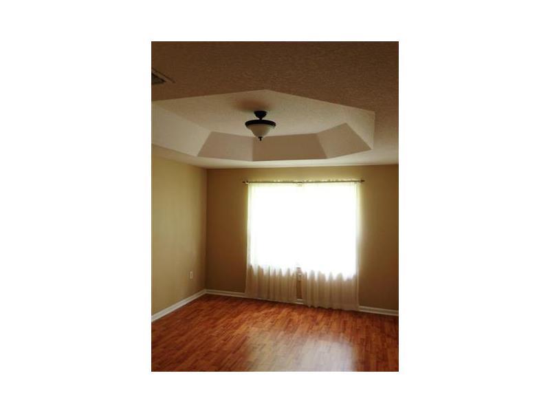SILVER FALLS POD B 173-18 - Residential Lease