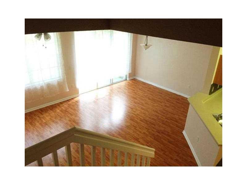 SILVER FALLS POD B 173-18 - Residential Lease