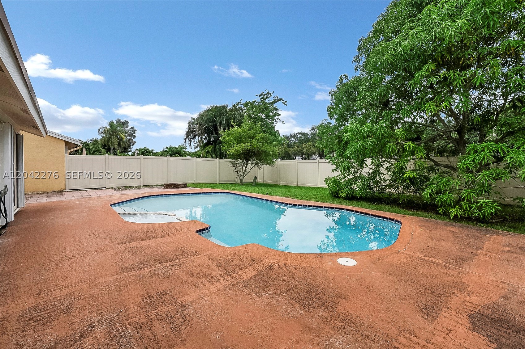 SHENANDOAH SECTION FOUR - Residential Lease