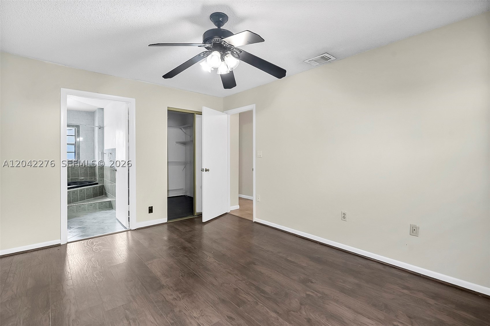 SHENANDOAH SECTION FOUR - Residential Lease