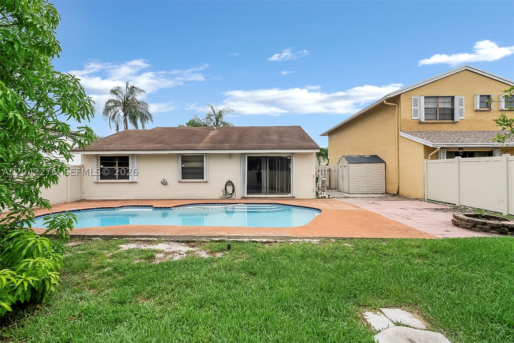 SHENANDOAH SECTION FOUR - Residential Lease