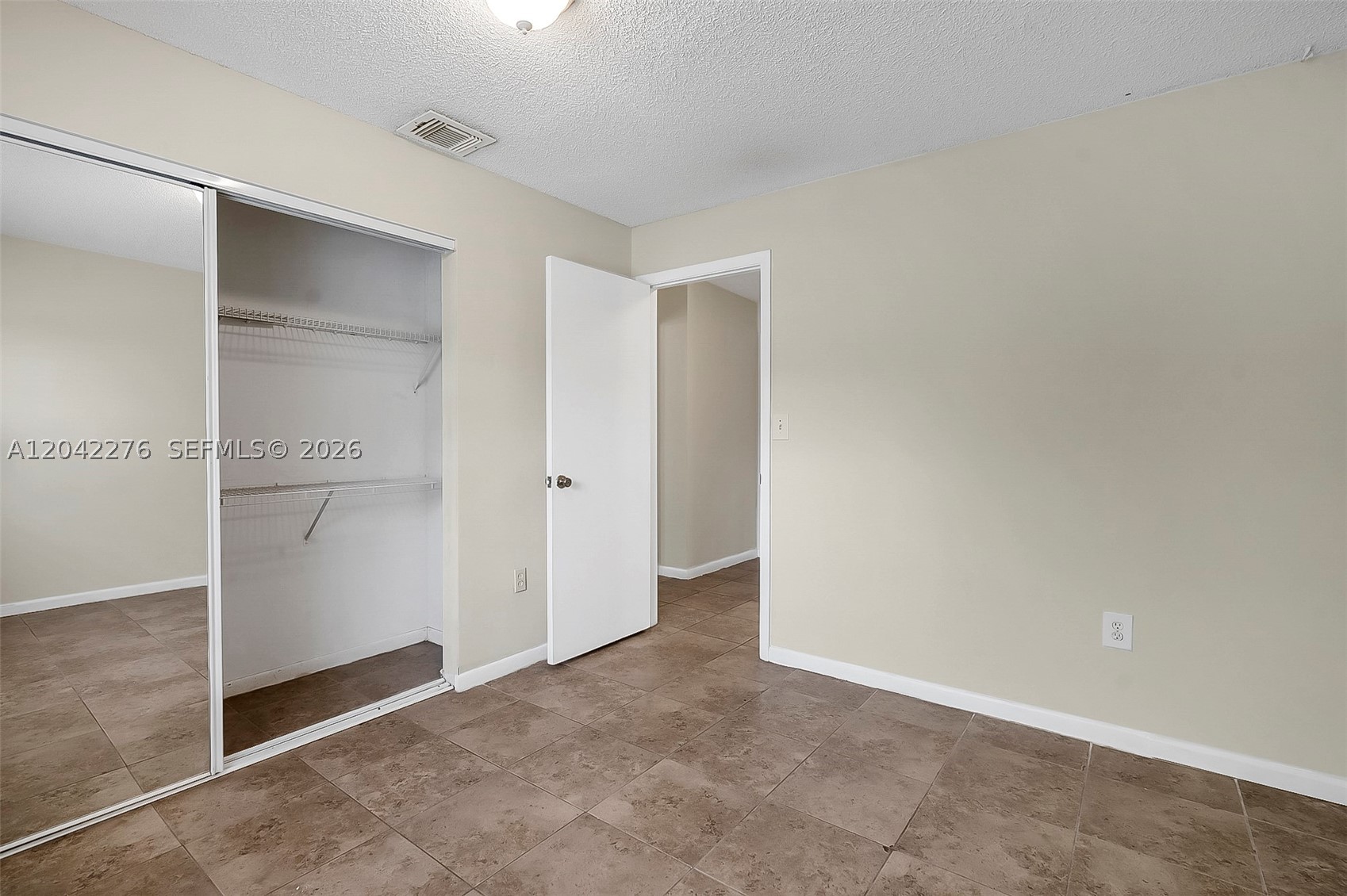 SHENANDOAH SECTION FOUR - Residential Lease