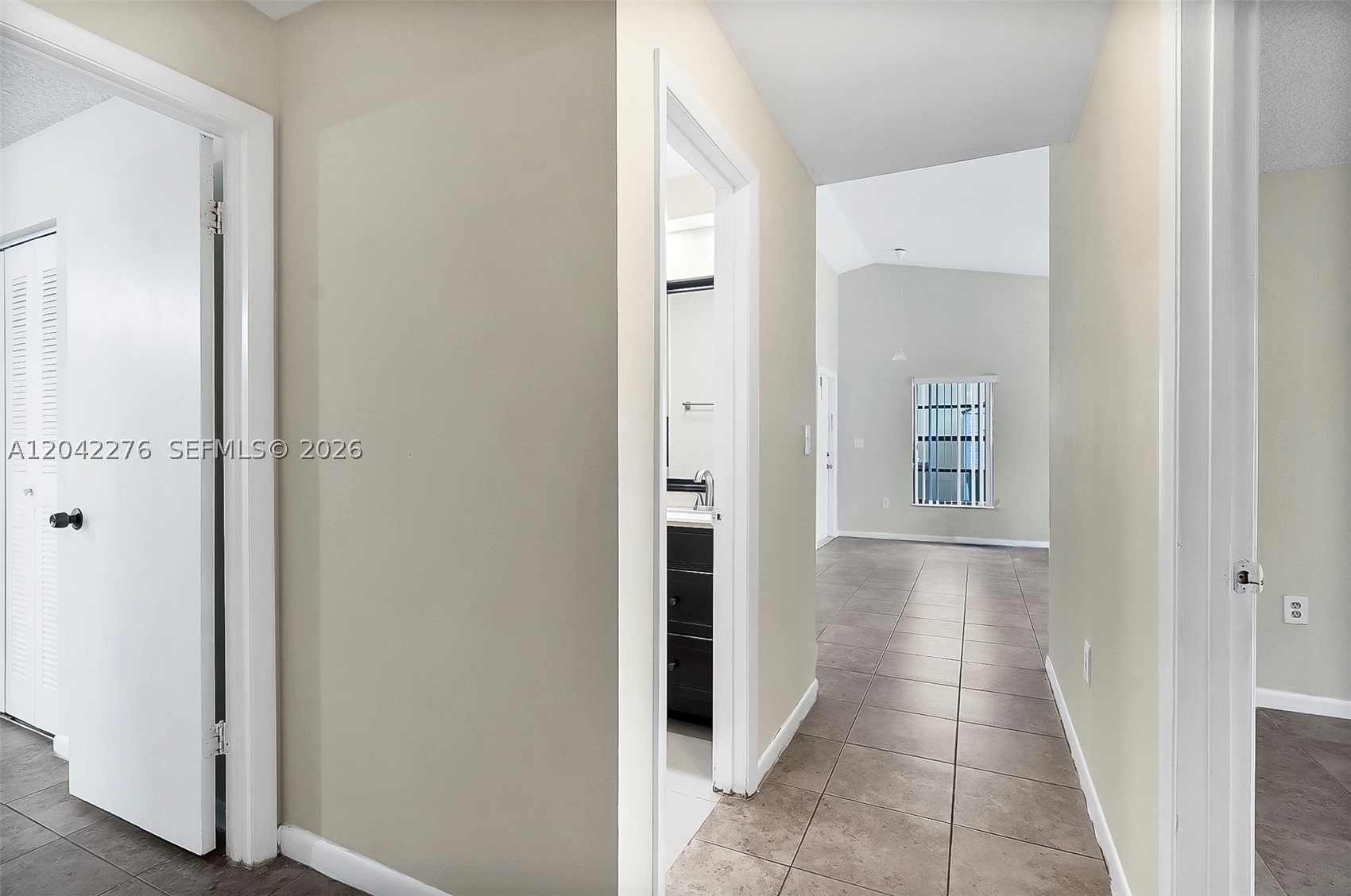 SHENANDOAH SECTION FOUR - Residential Lease