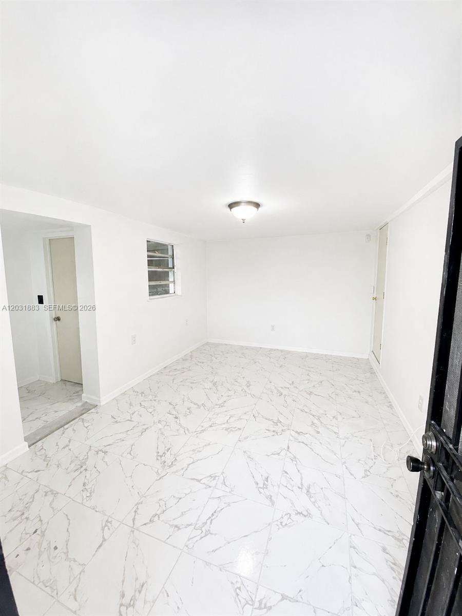 GOLDEN HIGHLANDS EST - Residential Lease