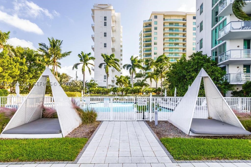 ELOQUENCE ON THE BAY CONDO - Residential Lease