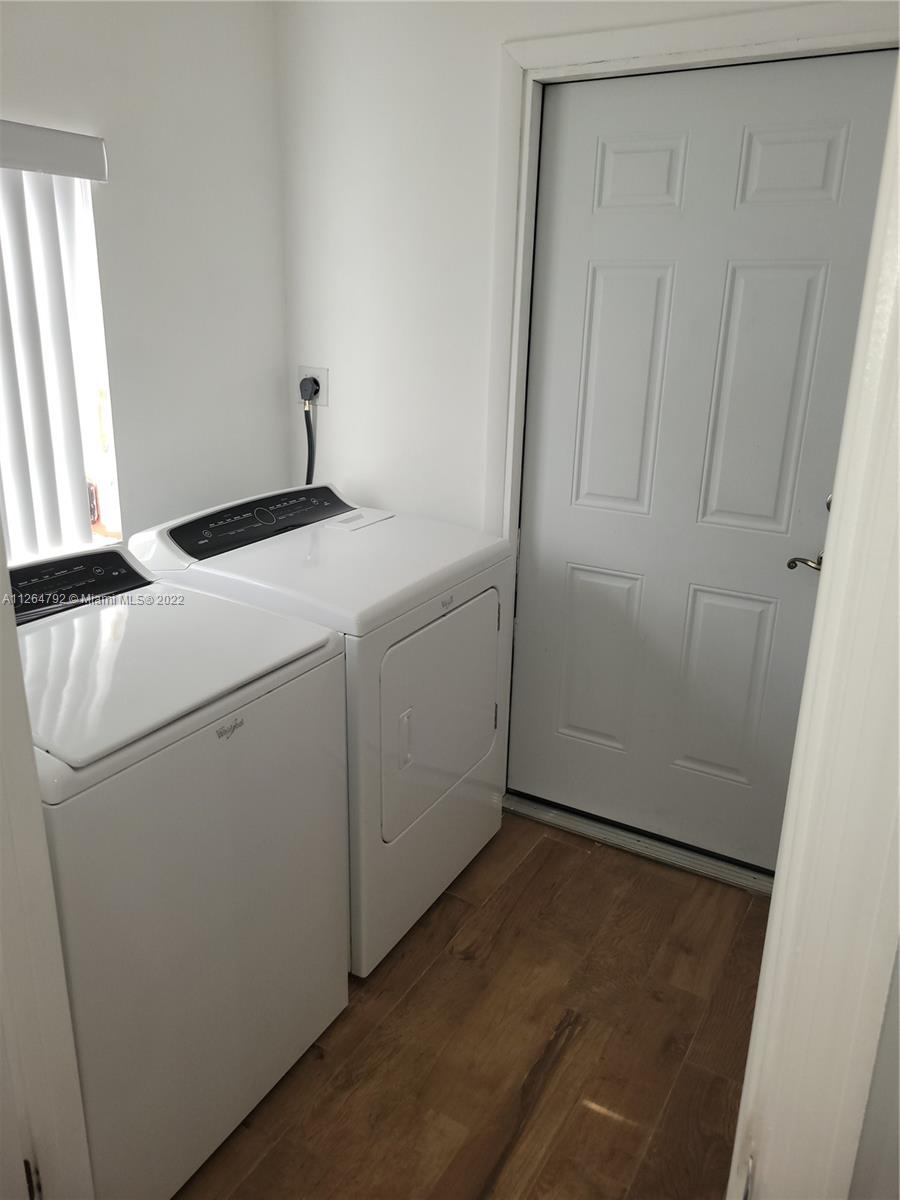COOPER ESTATES SEC 2 - Residential Lease