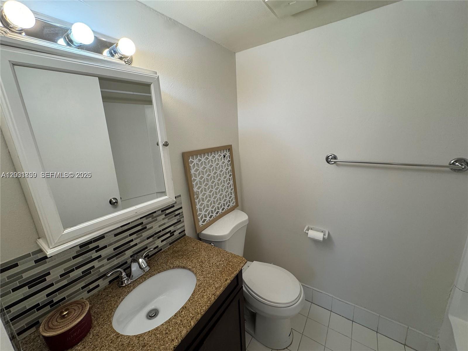 COURTYARDS AT DAVIE CONDO - Residential