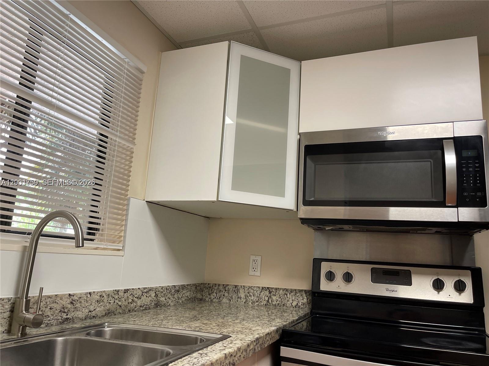 COURTYARDS AT DAVIE CONDO - Residential