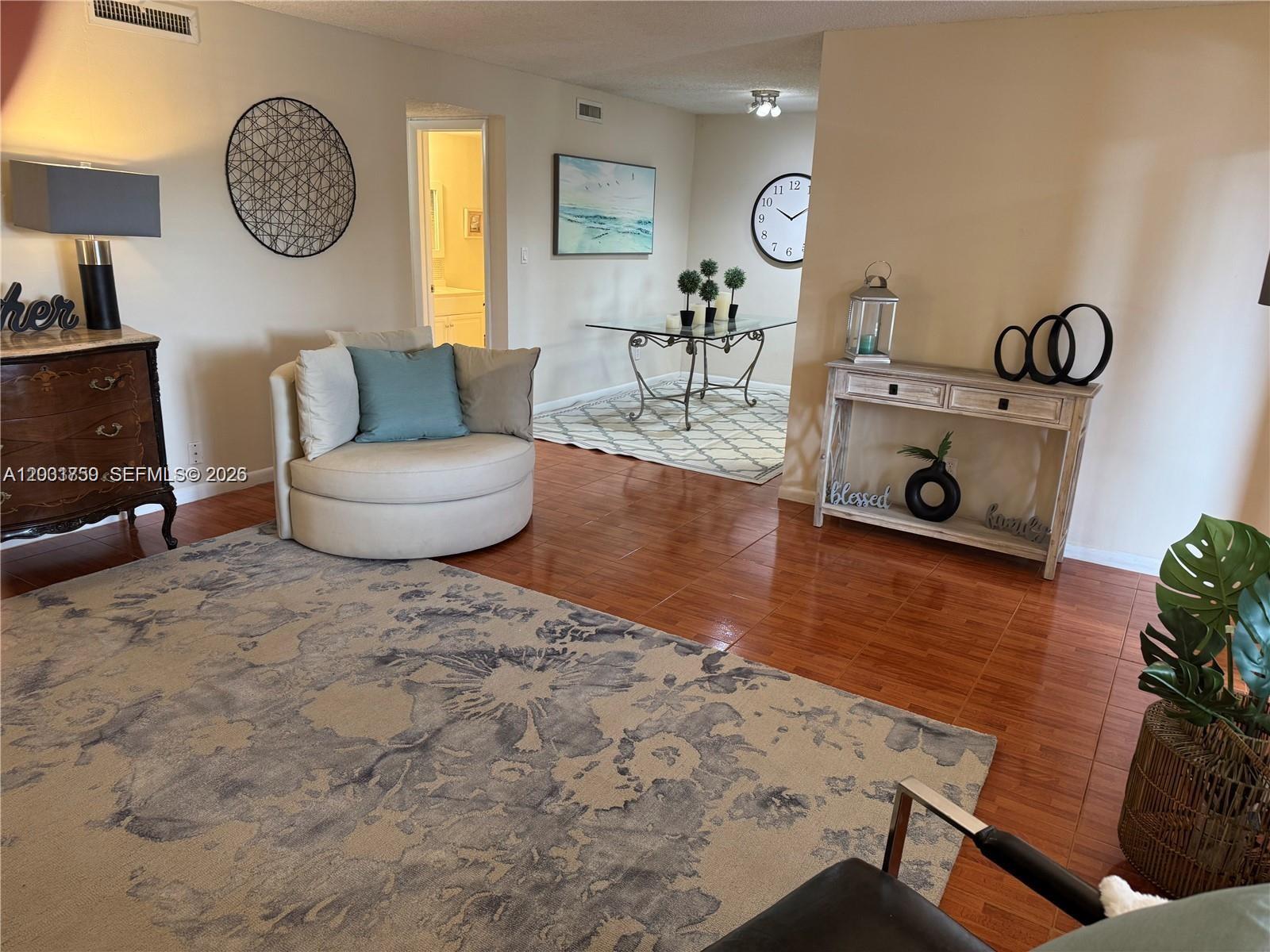 COURTYARDS AT DAVIE CONDO - Residential
