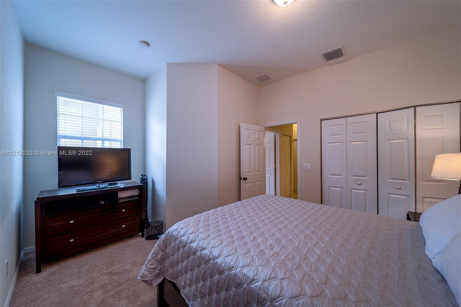 HAMPTON HILLS CONDO - Residential