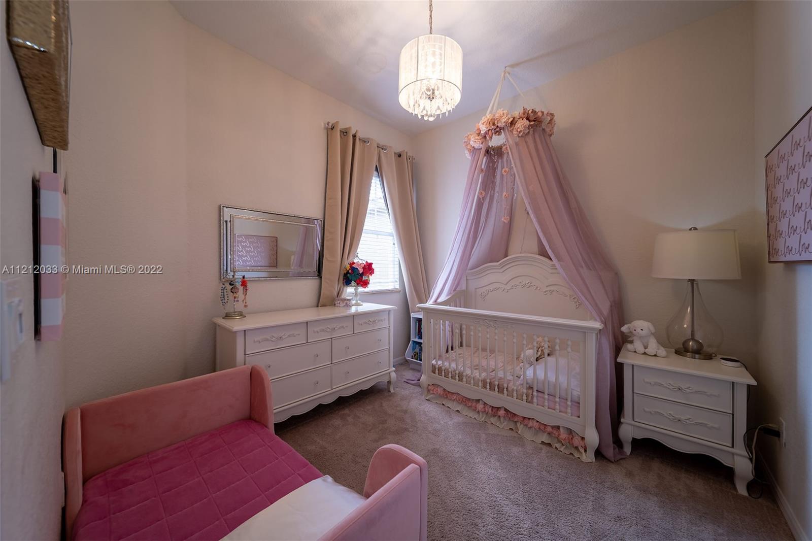 HAMPTON HILLS CONDO - Residential
