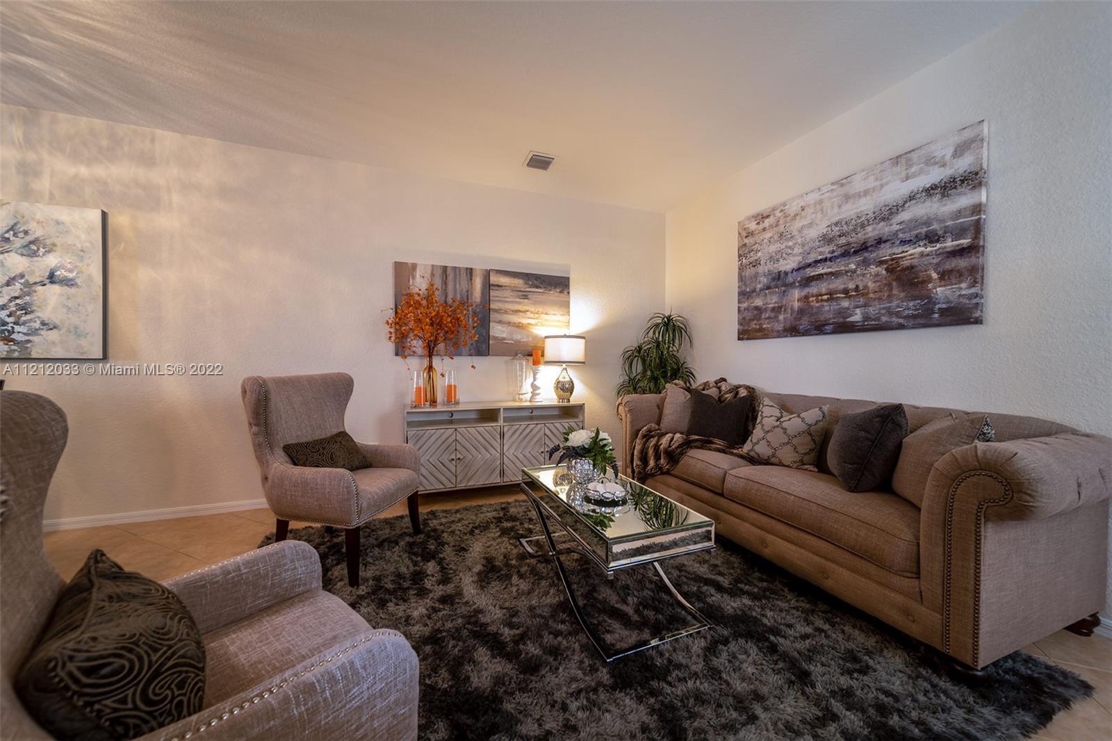 HAMPTON HILLS CONDO - Residential