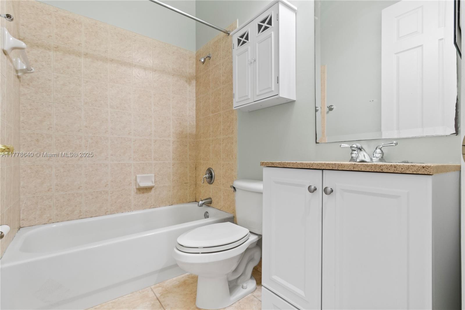 POD 7 AT MONARCH LAKES - Residential