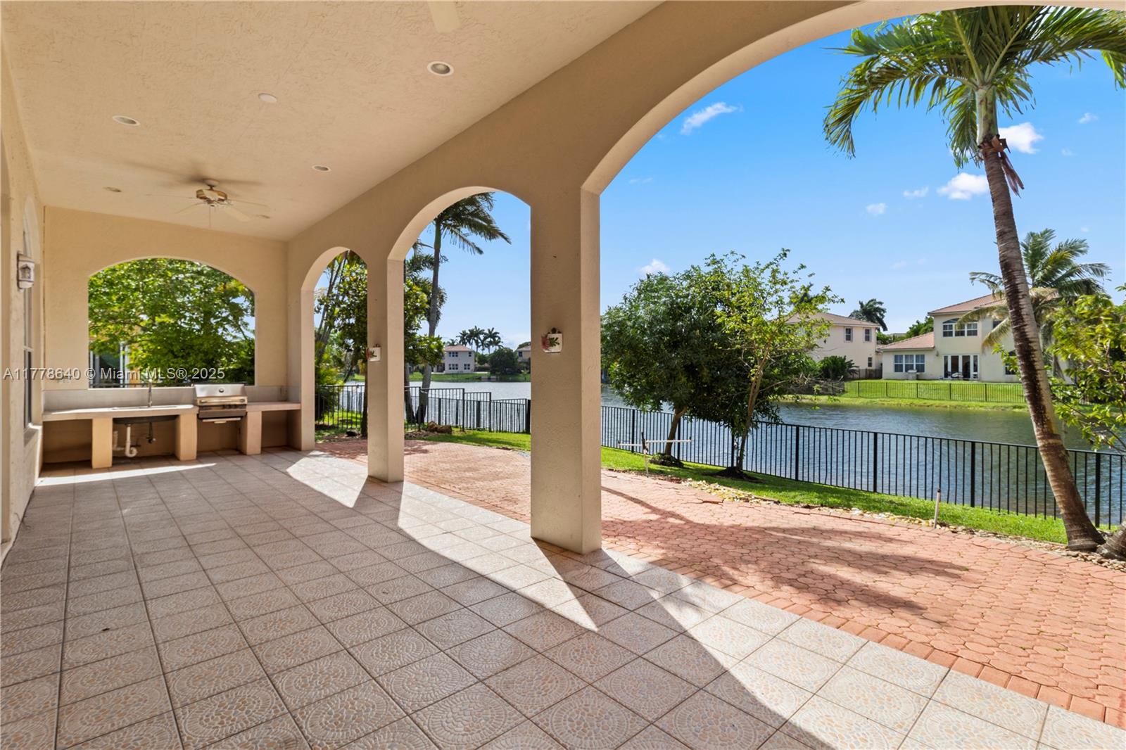 POD 7 AT MONARCH LAKES - Residential