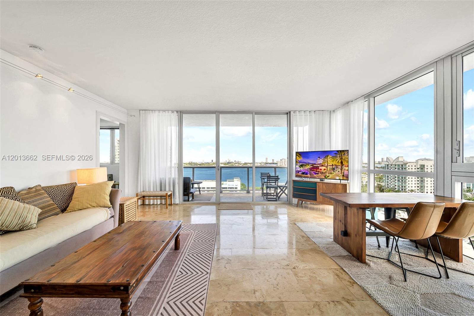 BLUE BAY TOWER CONDO - Residential