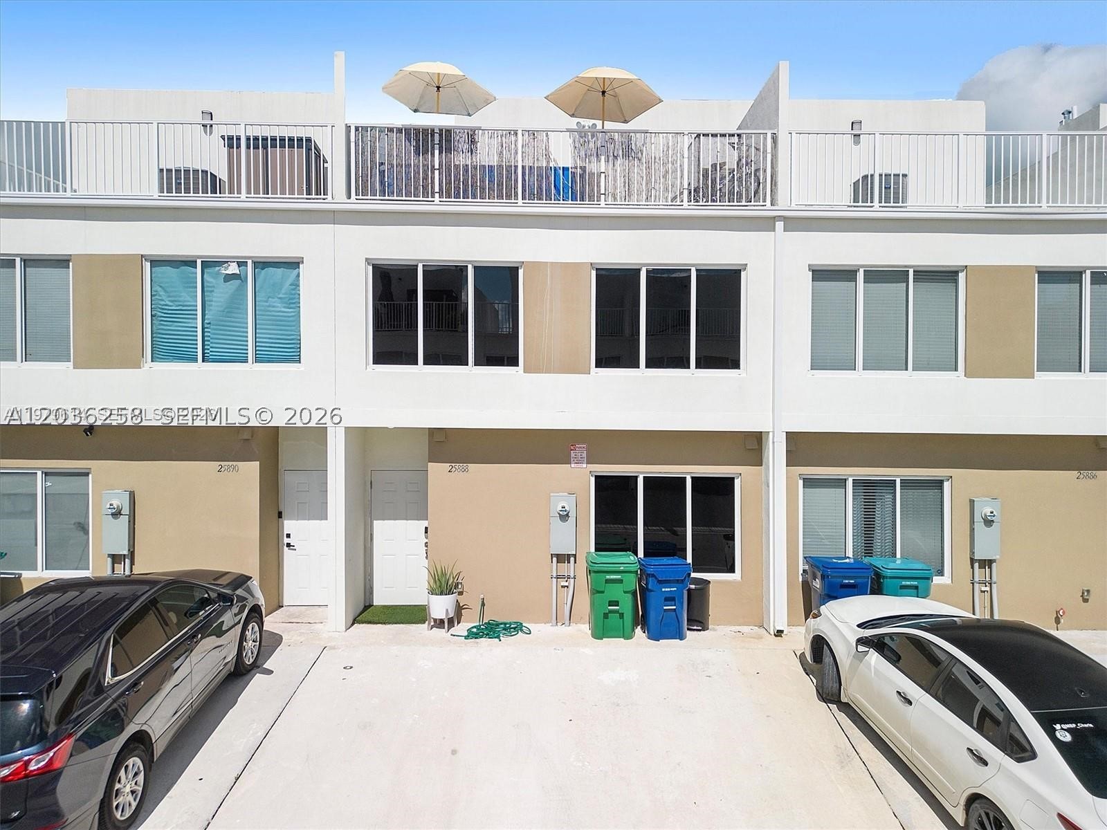 PARADISE GARDENS - Residential