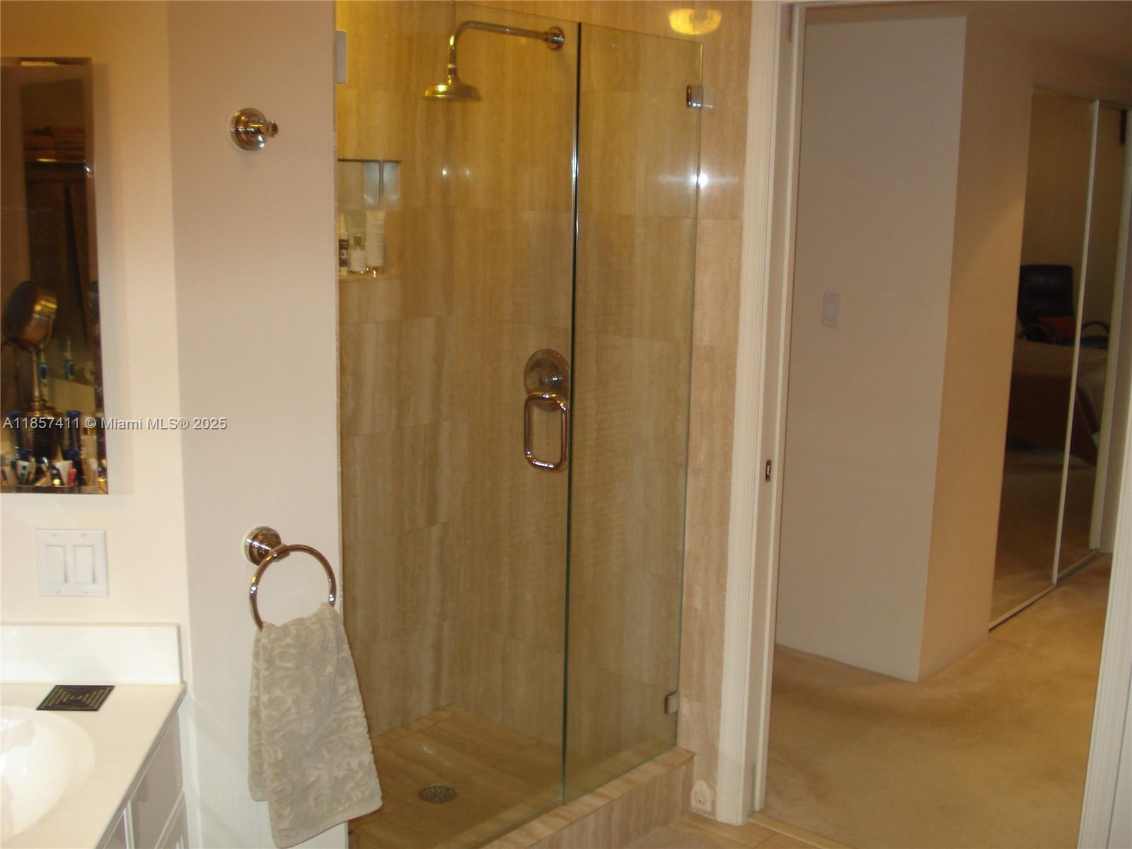 HARBOR TWS AT THE WATERWAY - Residential